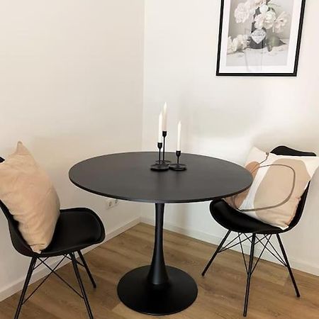 +Stadtruhe+ Niedliche Appartment Mit Garten Lüneburg Esterno foto