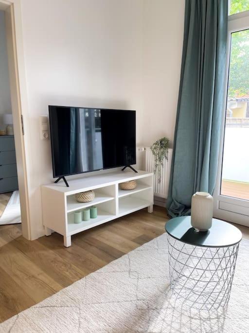 +Stadtruhe+ Niedliche Appartment Mit Garten Lüneburg Esterno foto