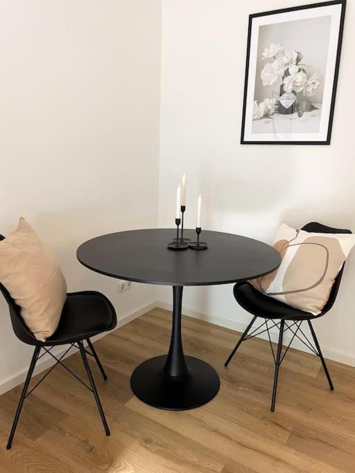 +Stadtruhe+ Niedliche Appartment Mit Garten Lüneburg Esterno foto